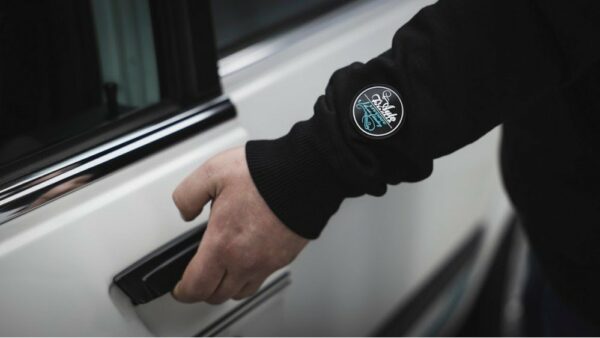 AUTO FINESSE  – Hoodie The Signature Logo