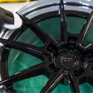 CARBON COLLECTIVE – PRO – Platinum Wheels Coating – For Wheels, Calipers, Metal, Exhaust Systems – Up To 350°C – 3.0