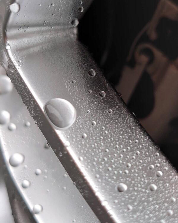 CARBON COLLECTIVE – PRO – Platinum Wheels Coating – For Wheels, Calipers, Metal, Exhaust Systems – Up To 350°C – 3.0