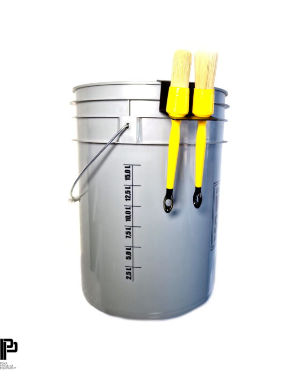 POKA PREMIUM – Bucket Mounted Brush Holder – WPW