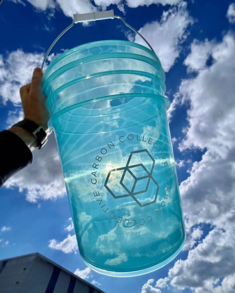 CARBON COLLECTIVE - Clear Teal Detailing Bucket - 20L
