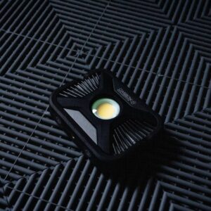 CARBON COLLECTIVE – LUME Pro – Rechargeable Heavy Duty Spot Light – 2000 Lumen