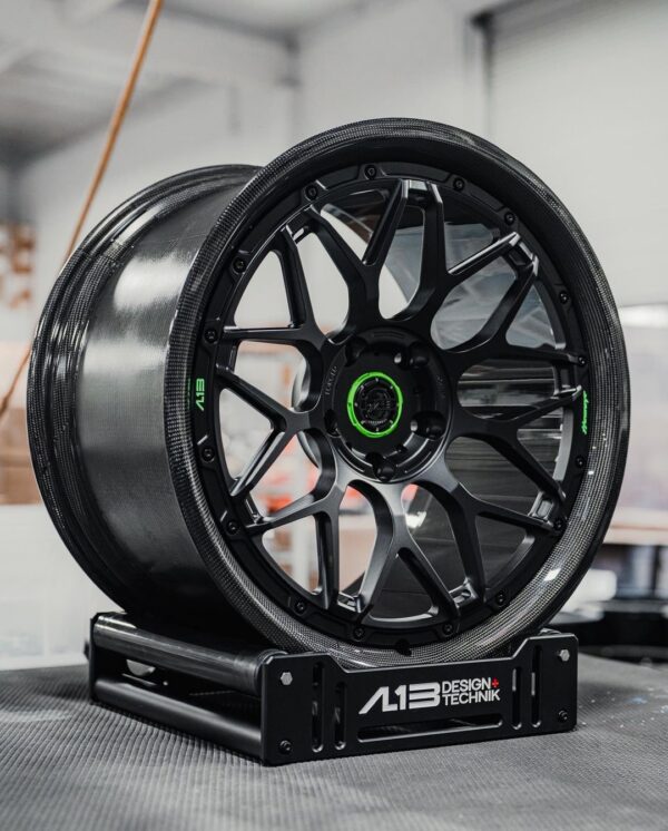 AL13 – CARBON FIBER WHEELS – EXTREME LIGHTWEIGHT – CF-C009R