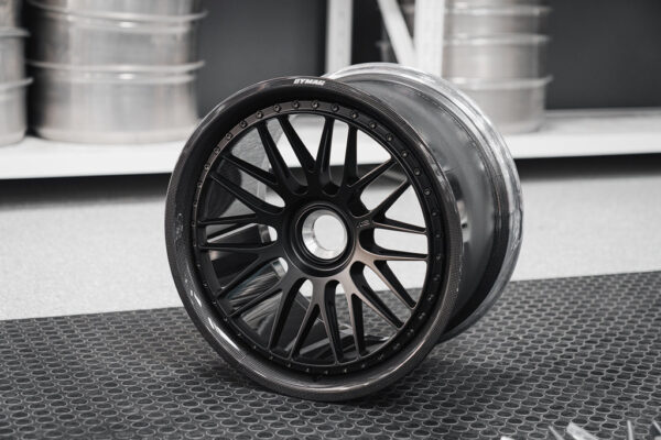 AL13 – CARBON FIBER WHEELS – EXTREME LIGHTWEIGHT – CF-C010R