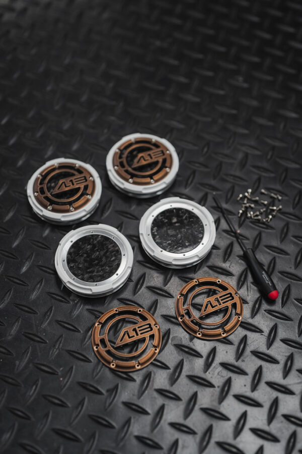 AL13 – 3 PIECE – CARBON / FORGED CARBON Center Caps