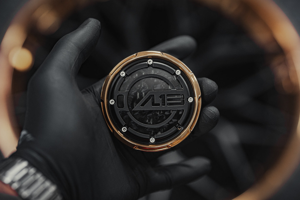 AL13 - 3 PIECE - CARBON / FORGED CARBON Center Caps