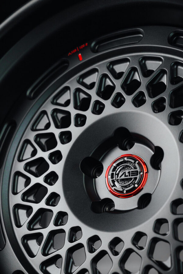 AL13 – 3 PIECE – CARBON / FORGED CARBON Center Caps