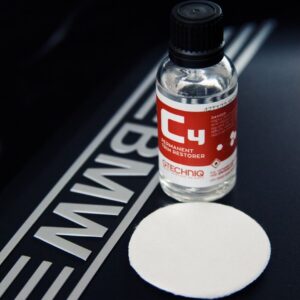 GTECHNIQ - C4 - Permanent Trim Restorer