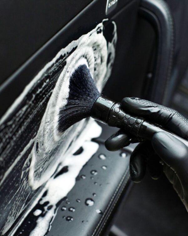 GTECHNIQ – Detailing Brush Set