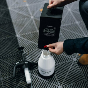 PURE:EST – A2 – Alkaline Degreaser – Pre-Cleaner – Insect, Vuil & Wegfilm Verwijderaar
