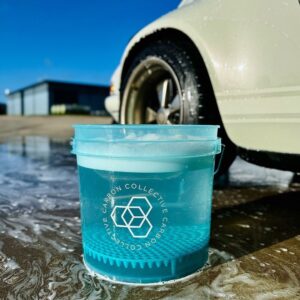 CARBON COLLECTIVE – Clear Teal Wheel Bucket – 13L