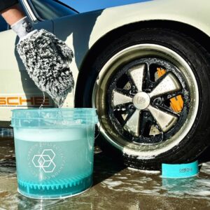 CARBON COLLECTIVE - Clear Teal Wheel Bucket - 13L