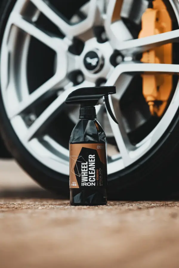 GYEON Q²M Iron Wheel Cleaner – Redefined