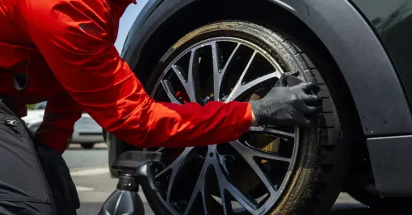 GYEON Q²M Tire Cleaner