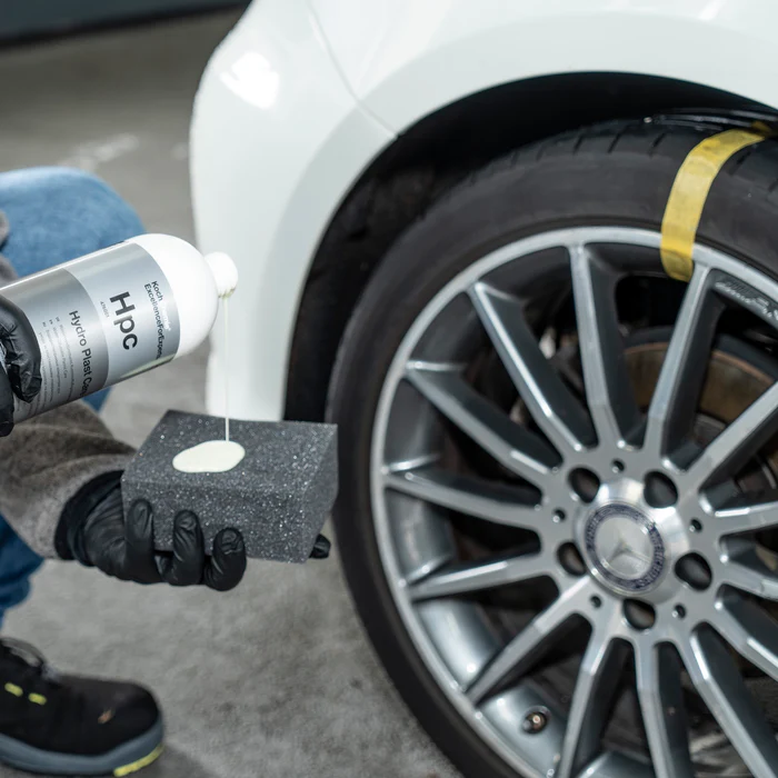KOCH CHEMIE - Hpc - Hydro Plast Care - Rubber & Kunststof Dressing Interieur & Exterieur