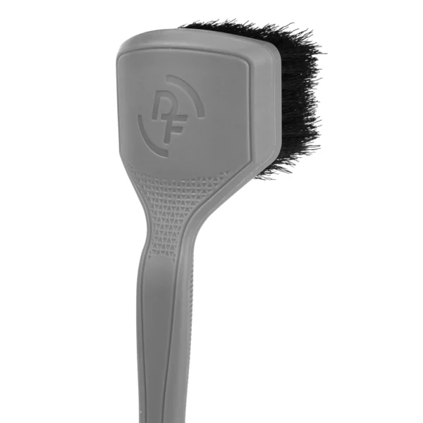 DETAIL FACTORY – Curved Tire Scrub Brush For Bikes