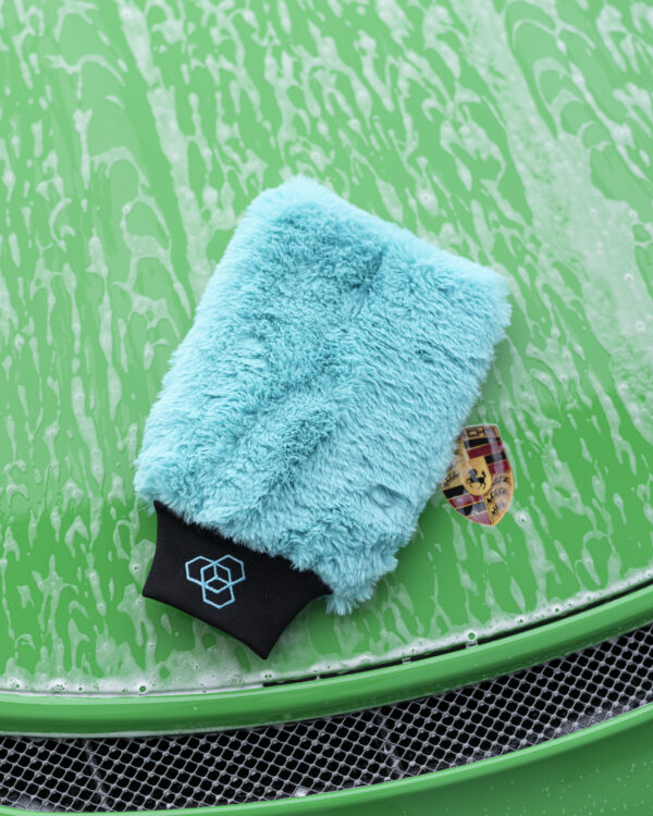 CARBON COLLECTIVE – Supreme Plush Wash Mitt 4.0