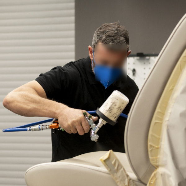 Opleiding – Leather Repair – Davy