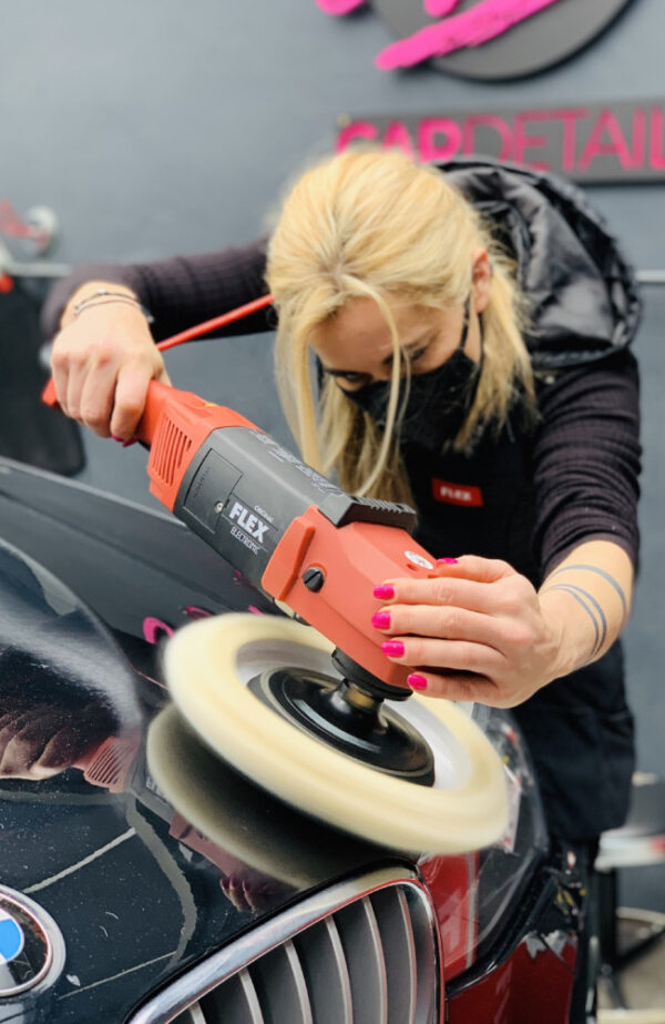 Opleiding – Polishing & Sanding – Justyna