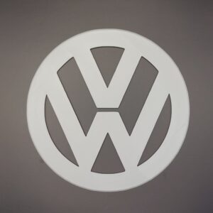 CRIJNS – Logo Box One | 15 Logo’s – Volkswagen, Peugeot, Renault, …