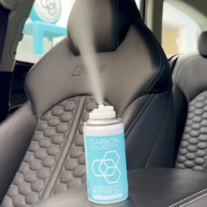 CARBON COLLECTIVE – Air Conditiong Refresh – Odor Eliminator – Geurbom – Cologne / New Car Scent – 57gr