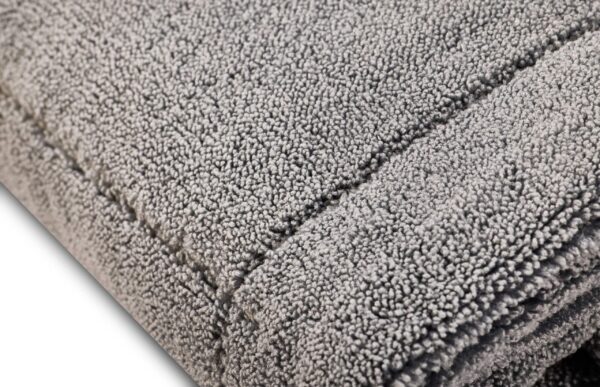 GTECHNIQ – MF7 – Short Loop Drying Towel – 1060GSM – 70x90cm
